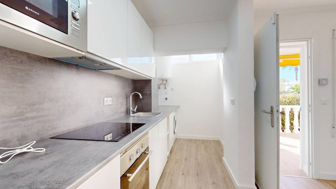 Sale - Apartment - Orihuela - Villamartin