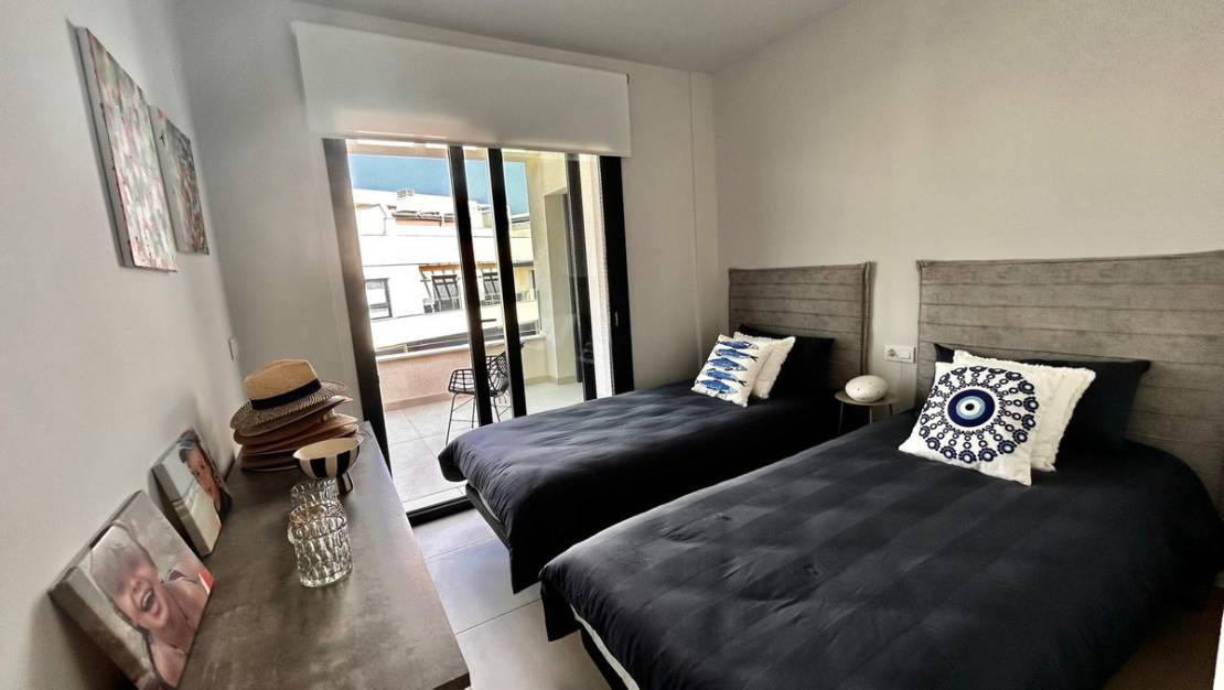 Sale - Apartment - Orihuela - Villamartin
