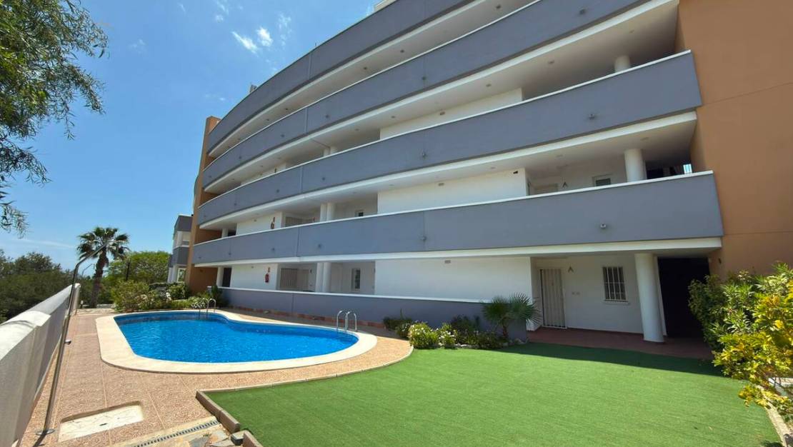 Sale - Apartment - Orihuela - Villamartin