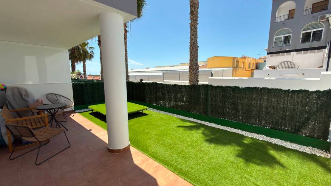 Sale - Apartment - Orihuela - Villamartin