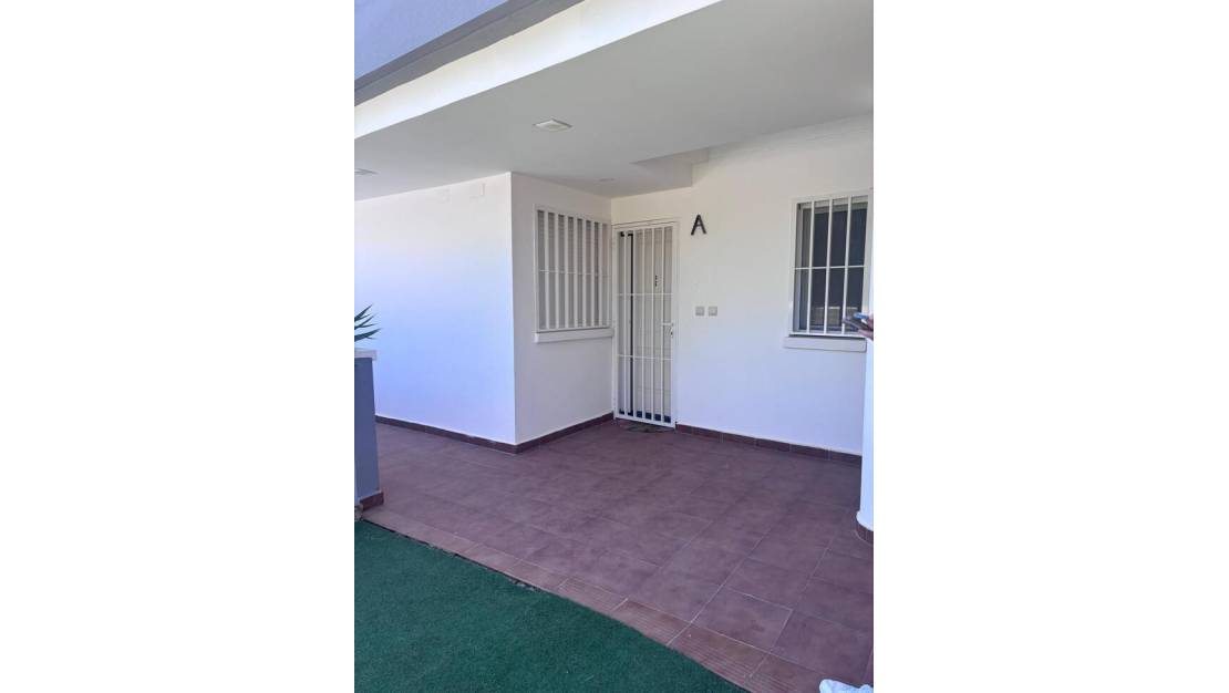 Sale - Apartment - Orihuela - Villamartin