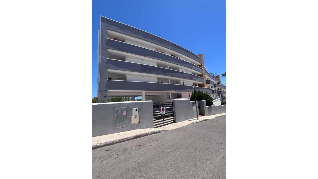 Sale - Apartment - Orihuela - Villamartin