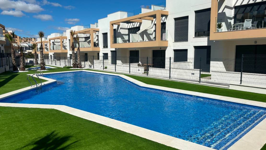 Sale - Apartment - Orihuela - Villamartin