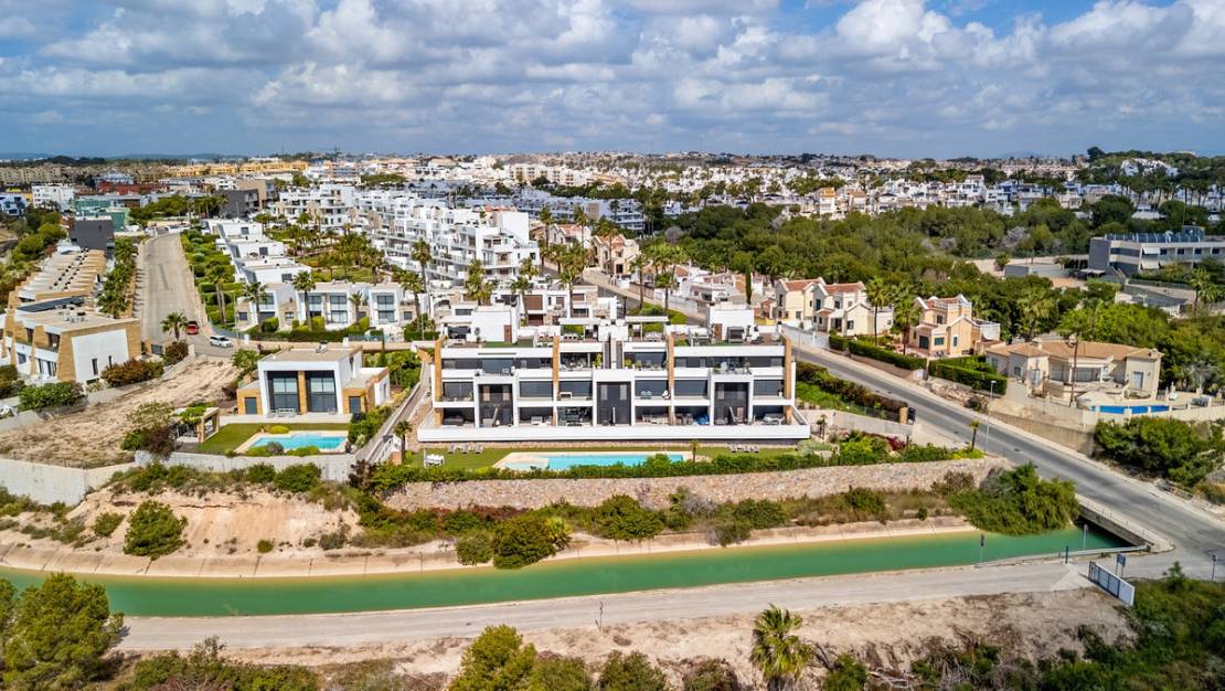 Sale - Apartment - Orihuela - Villamartin