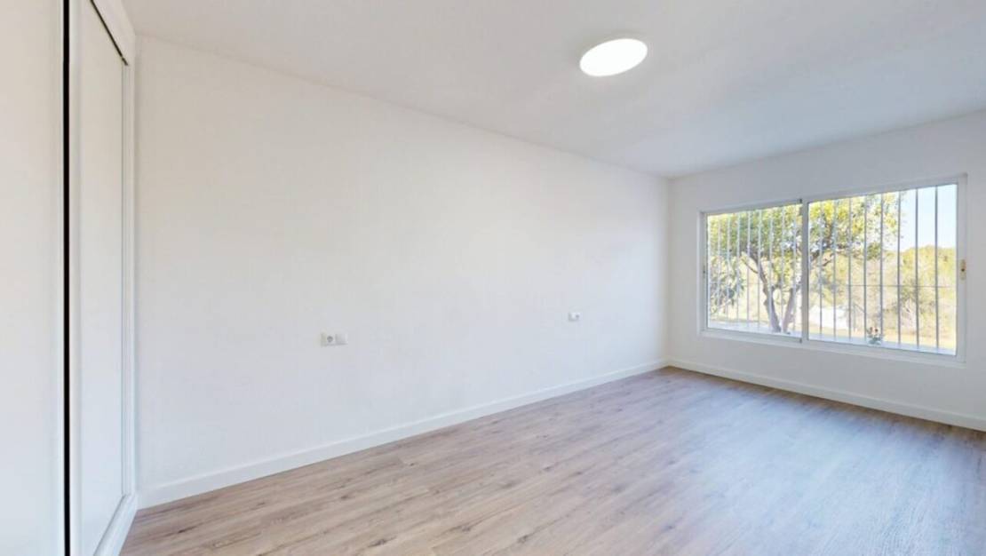 Sale - Apartment - Orihuela - Villamartin