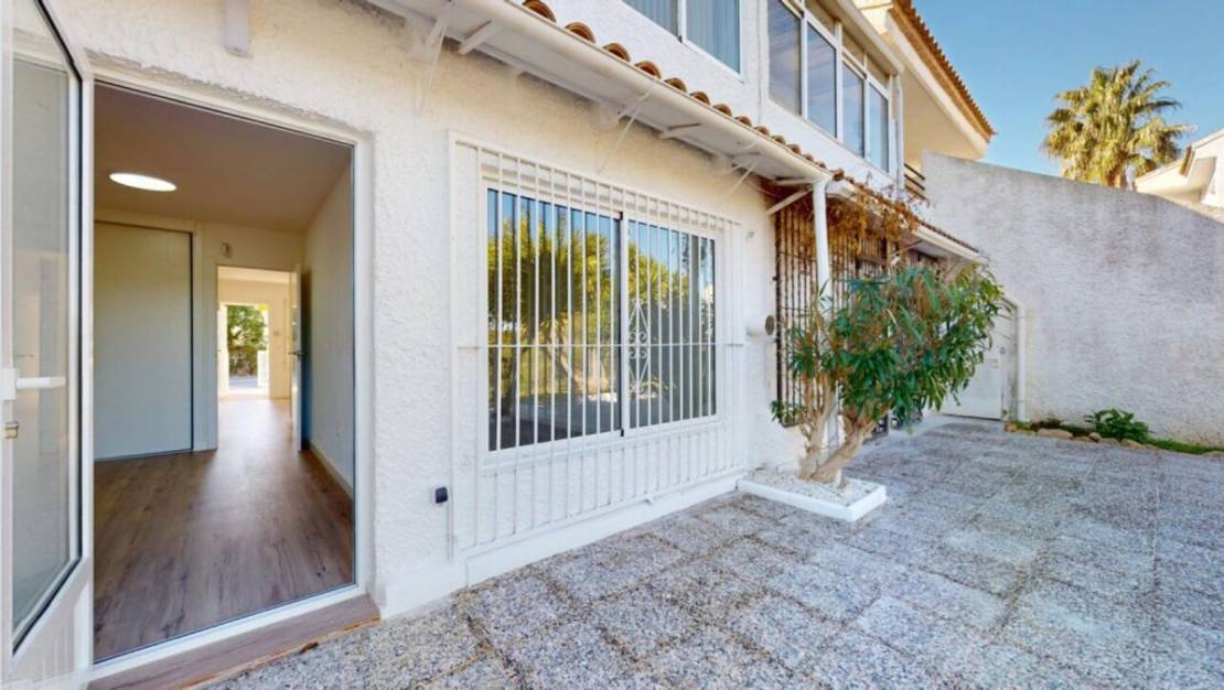 Sale - Apartment - Orihuela - Villamartin