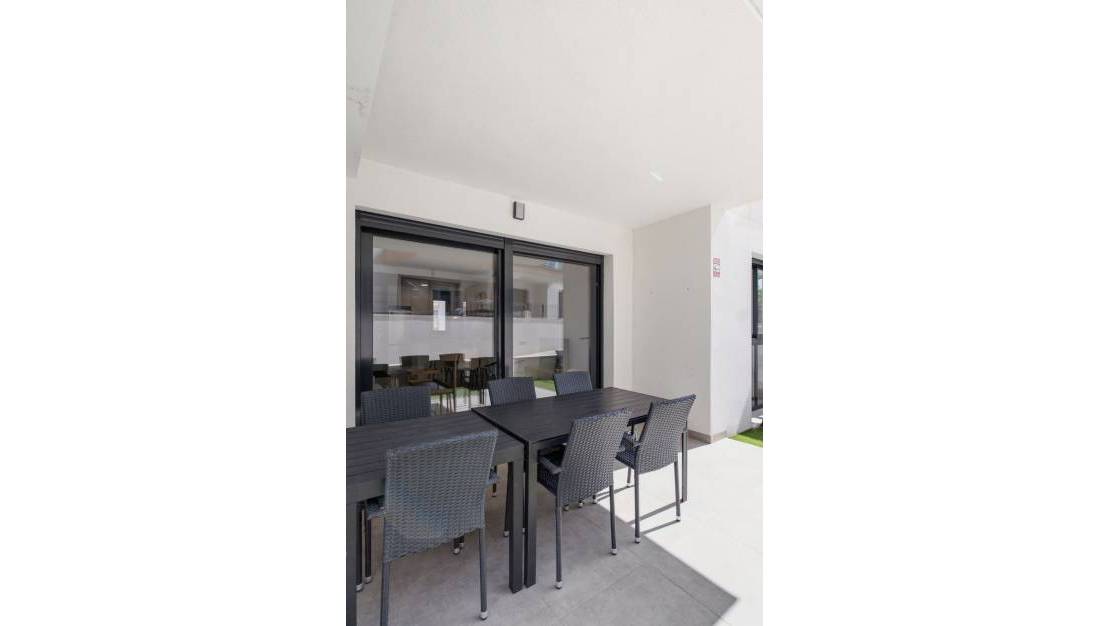 Sale - Apartment - Orihuela - Villamartin