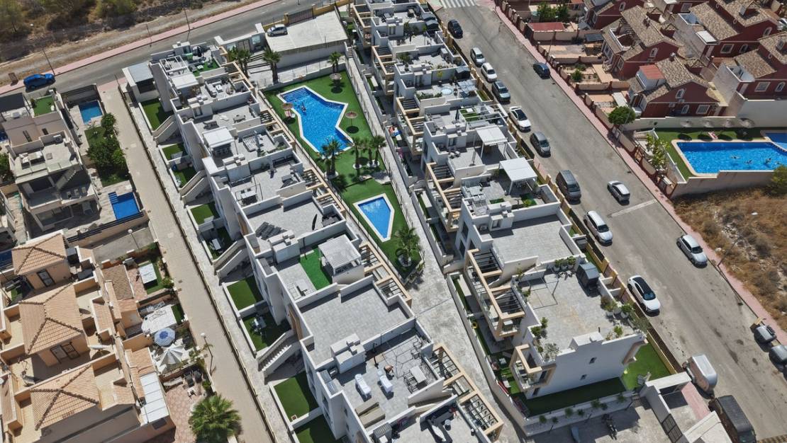 Sale - Apartment - Orihuela - Villamartin