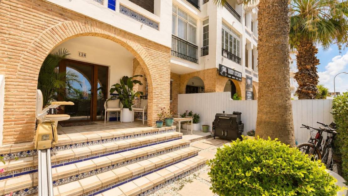 Sale - Apartment - Orihuela - Villamartin