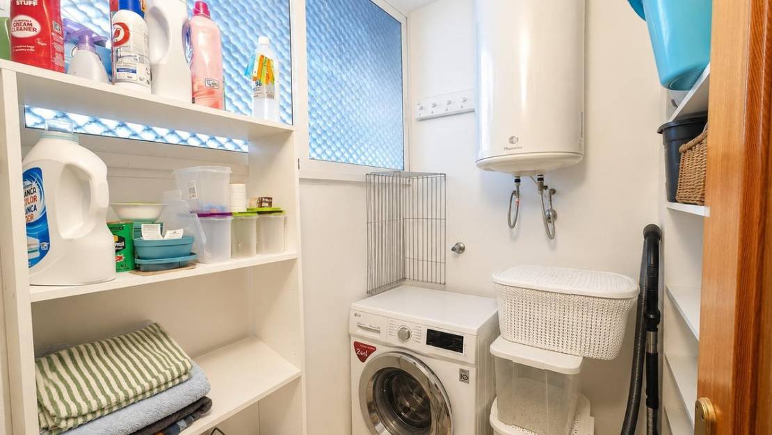 Sale - Apartment - Orihuela - Villamartin