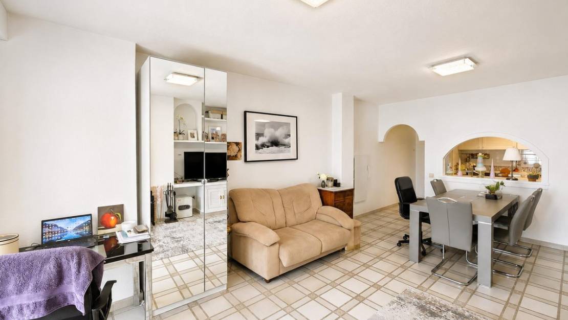 Sale - Apartment - Orihuela - Villamartin