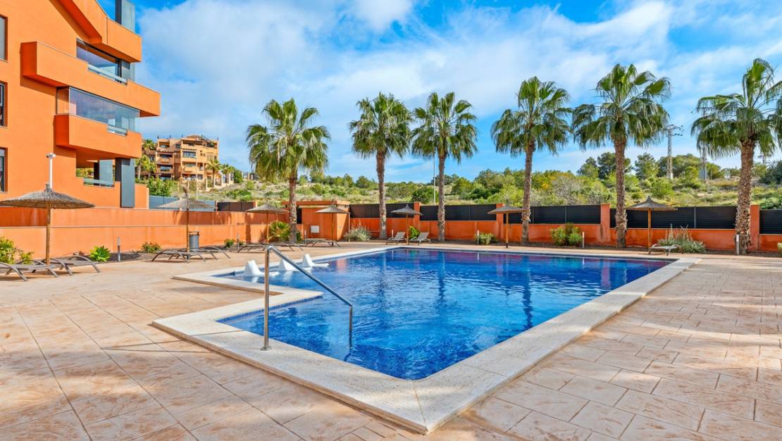 Sale - Apartment - Orihuela - Villamartin