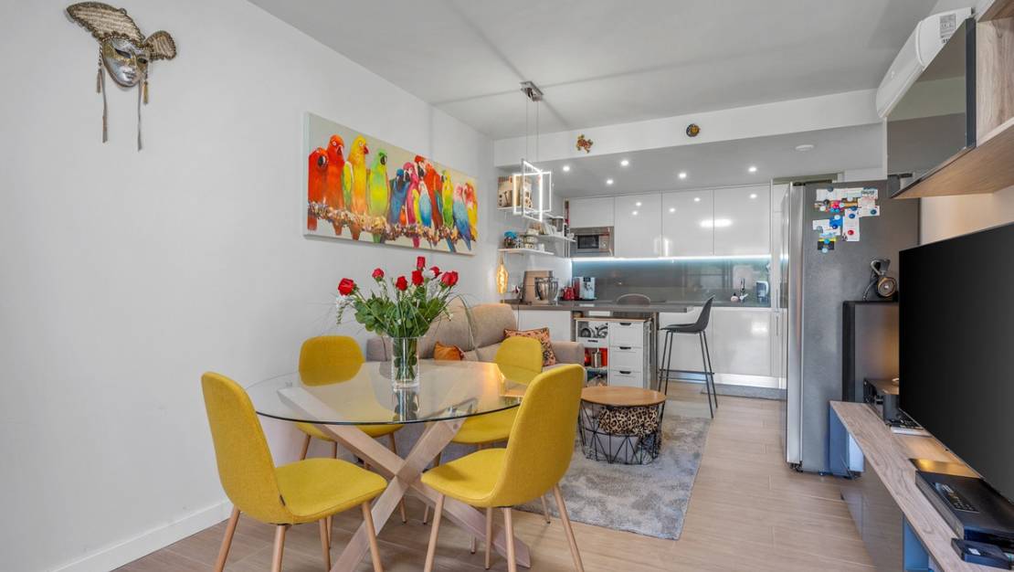 Sale - Apartment - Orihuela - Villamartin