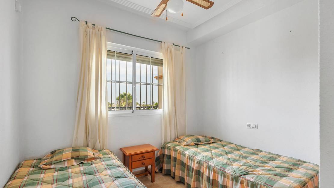 Sale - Apartment - Orihuela - Villamartin