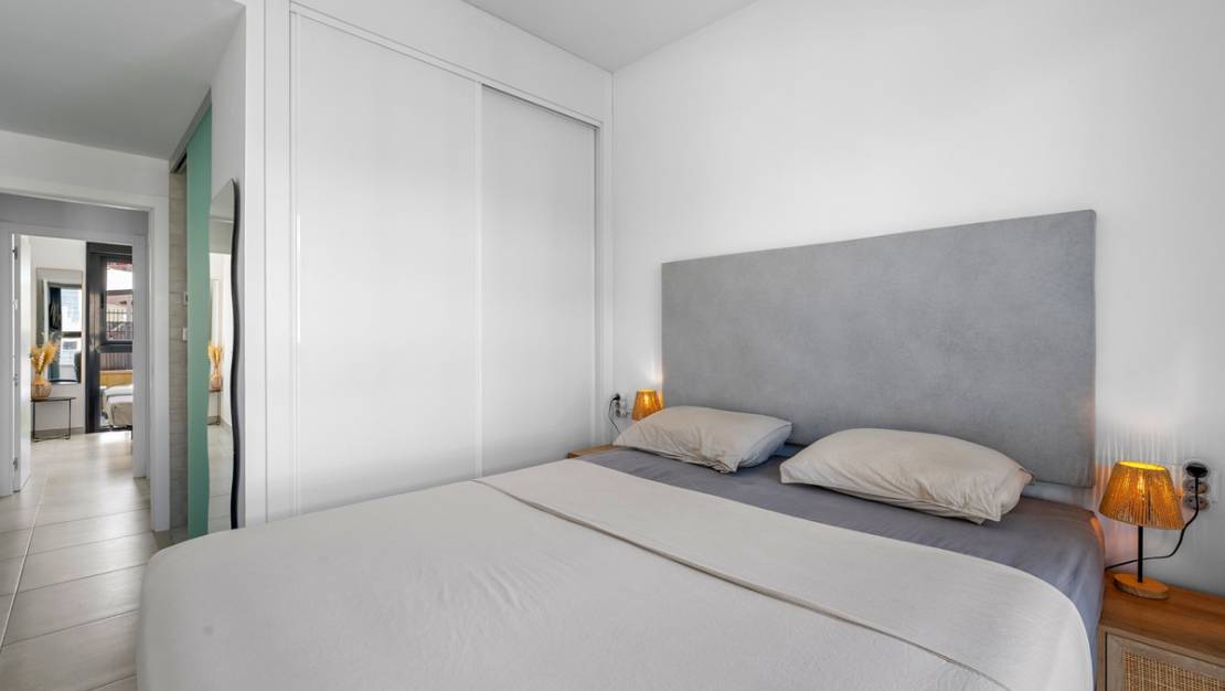 Sale - Apartment - Orihuela - Villamartin