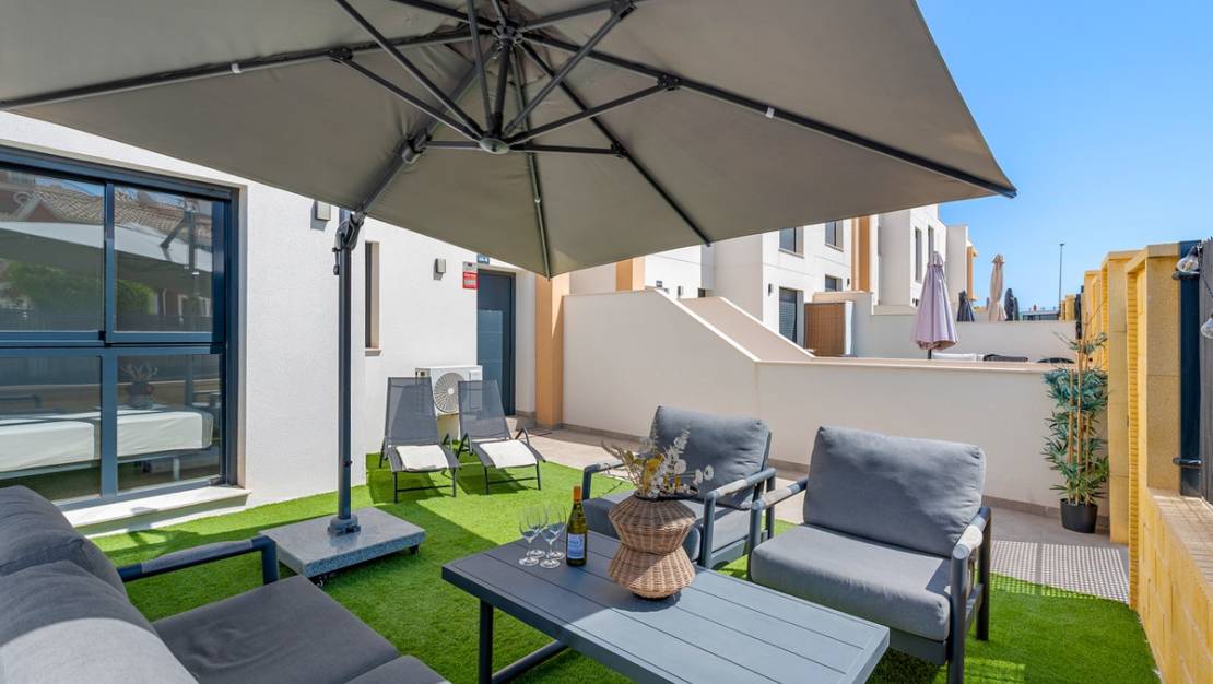 Sale - Apartment - Orihuela - Villamartin