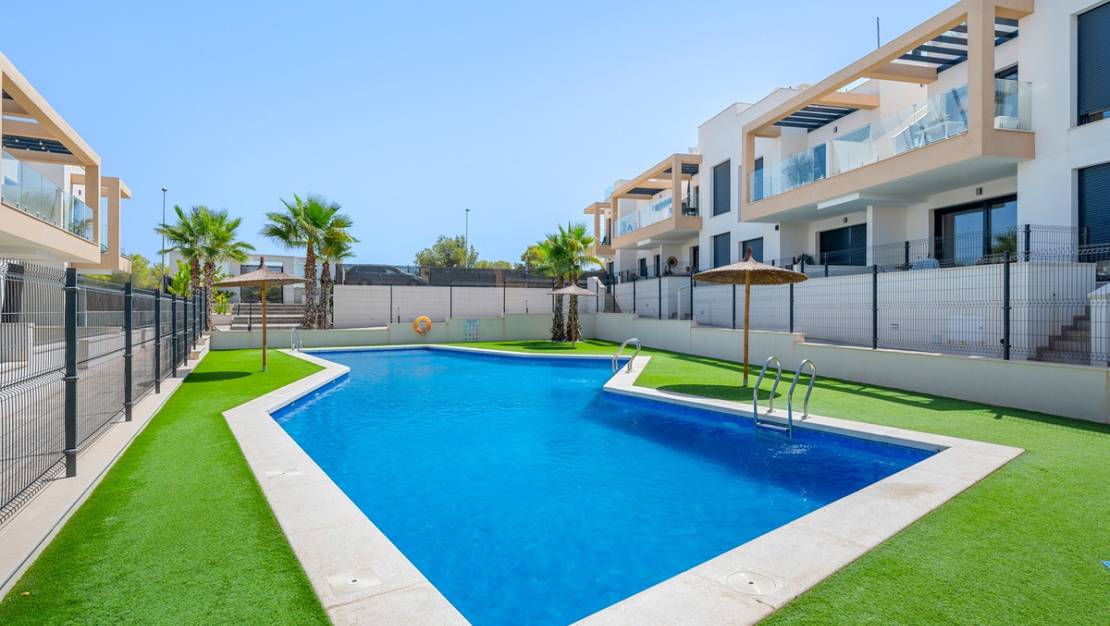Sale - Apartment - Orihuela - Villamartin