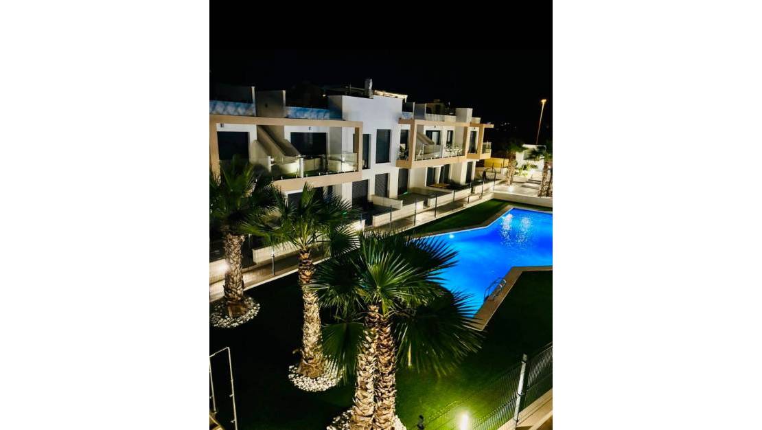 Sale - Apartment - Orihuela - Villamartin