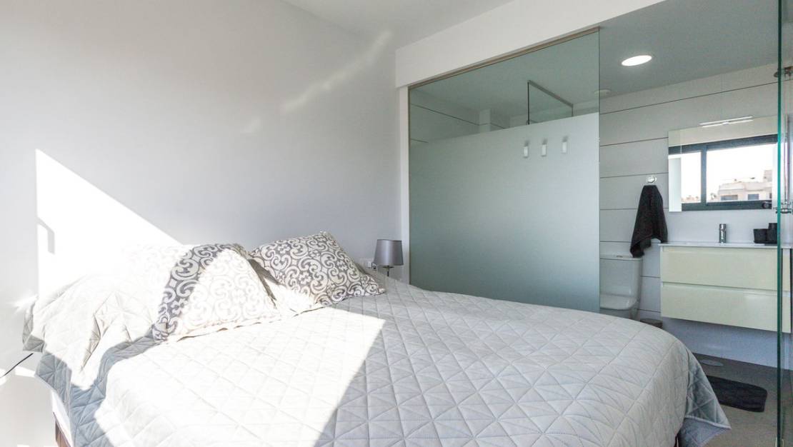 Sale - Apartment - Orihuela - Villamartin