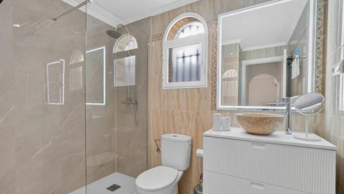 Sale - Apartment - Orihuela - Villamartin