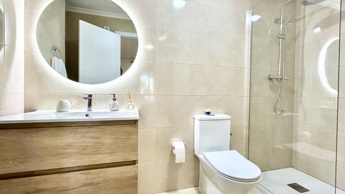 Sale - Apartment - Orihuela - Villamartin