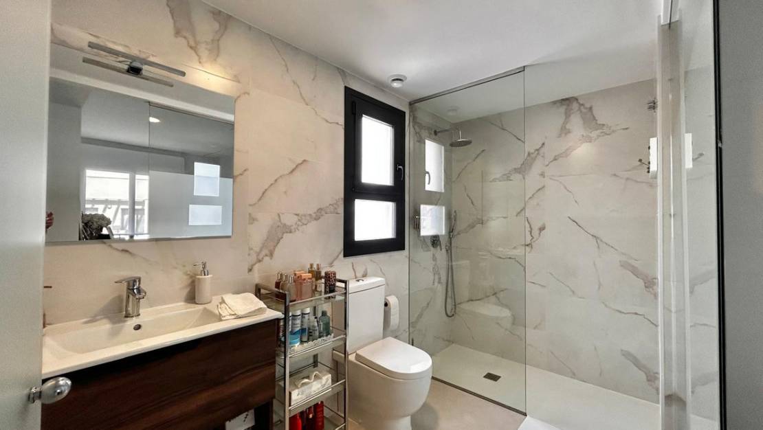 Sale - Apartment - Orihuela - Villamartin