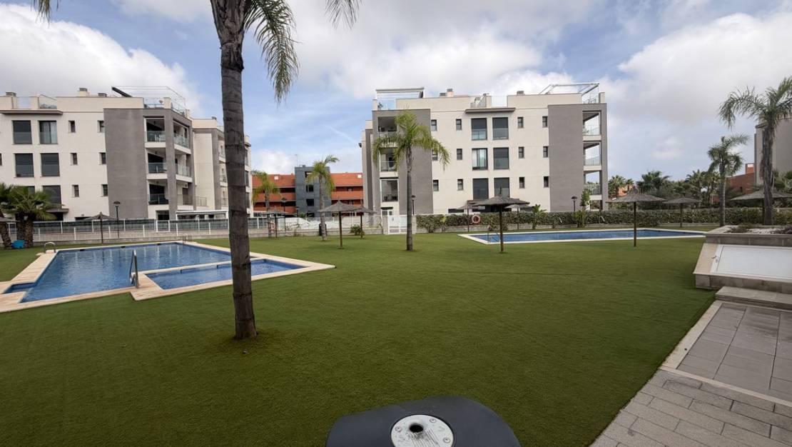 Sale - Apartment - Orihuela - Villamartin