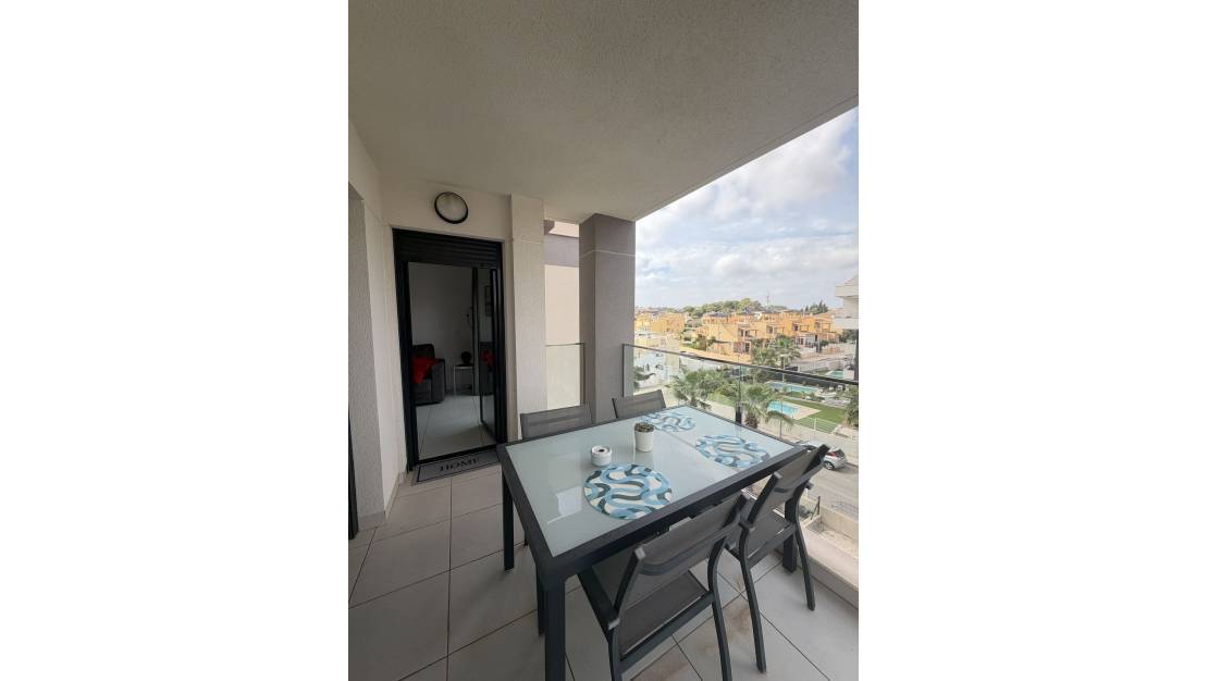 Sale - Apartment - Orihuela - Villamartin