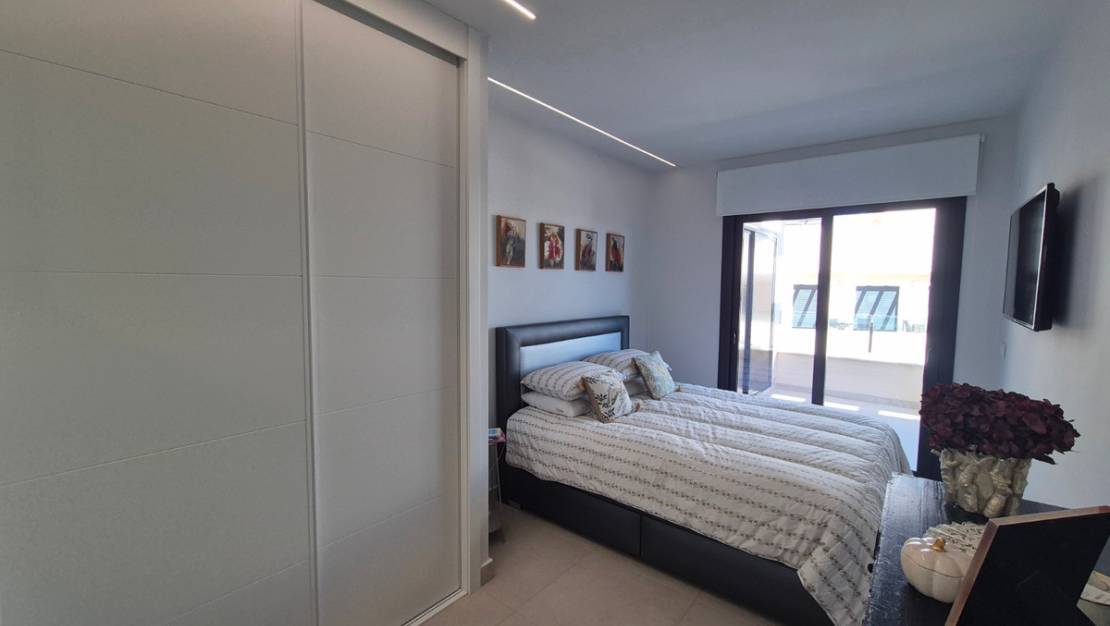 Sale - Apartment - Orihuela - Villamartin