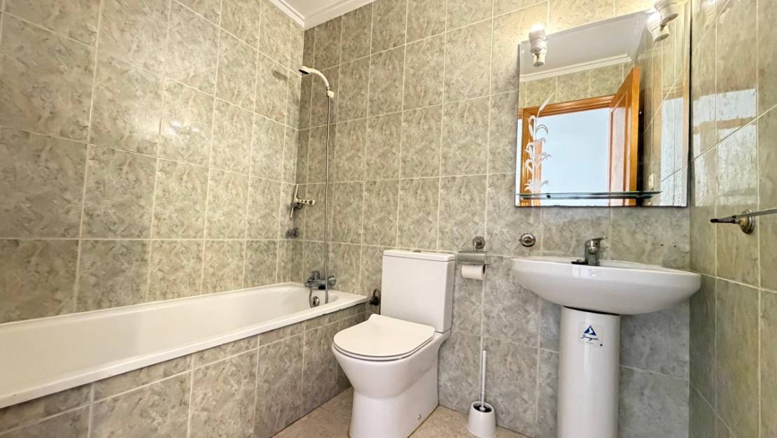 Sale - Apartment - Orihuela - Villamartin