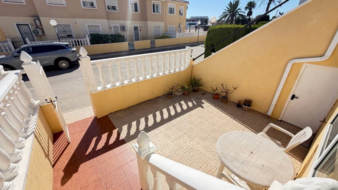Sale - Apartment - Orihuela - Villamartin
