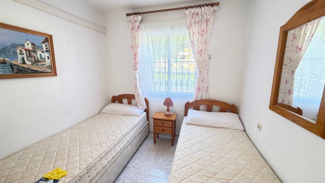 Sale - Apartment - Orihuela - Villamartin