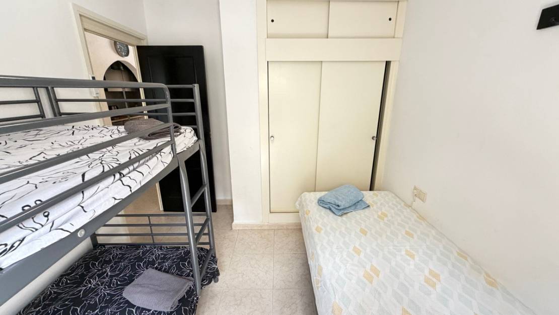 Sale - Apartment - Orihuela - Villamartin