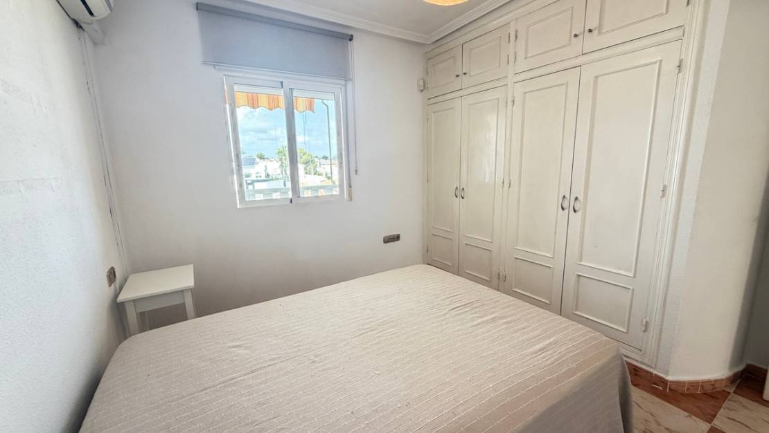 Sale - Apartment - Orihuela - Villamartin