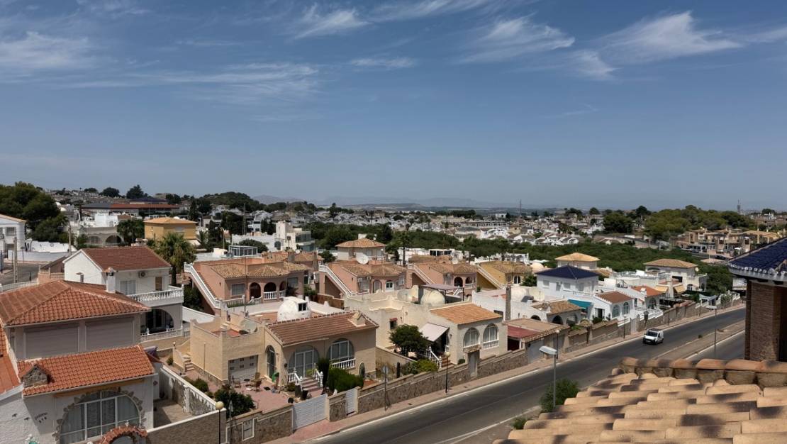 Sale - Apartment - Orihuela - Villamartin