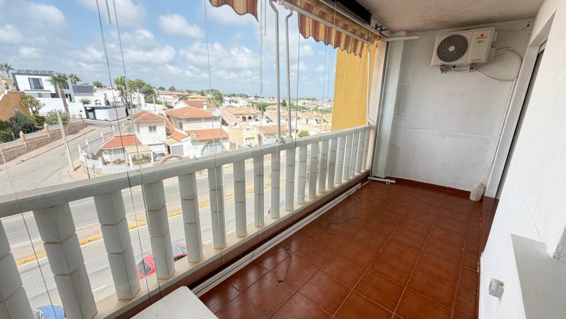 Sale - Apartment - Orihuela - Villamartin