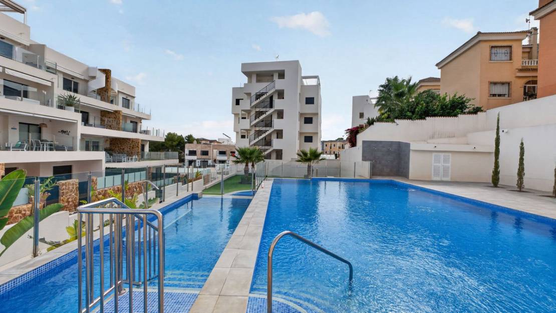 Sale - Apartment - Orihuela - Villamartin