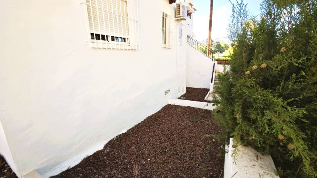 Sale - Apartment - Orihuela - Villamartin