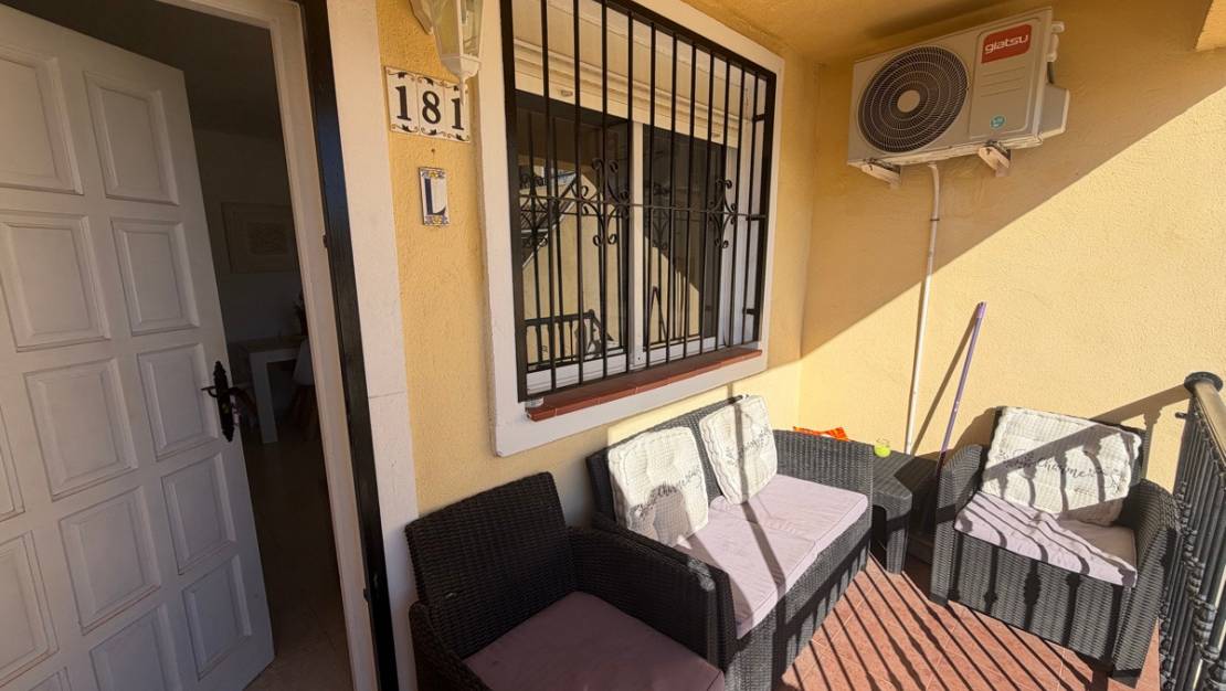 Sale - Apartment - Orihuela - Villamartin