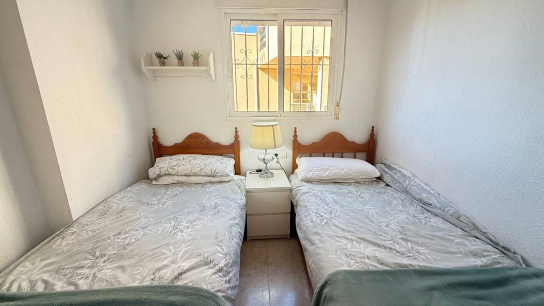 Sale - Apartment - Orihuela - Villamartin