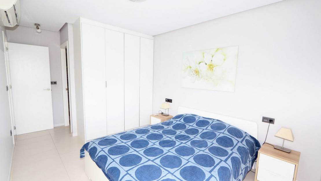 Sale - Apartment - Orihuela - Villamartin