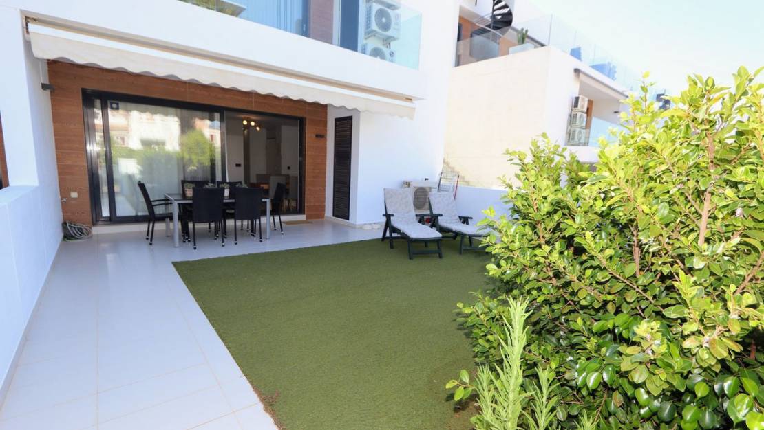 Sale - Apartment - Orihuela - Villamartin