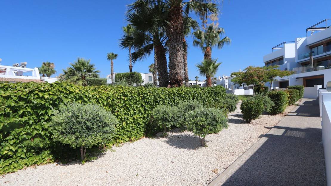 Sale - Apartment - Orihuela - Villamartin