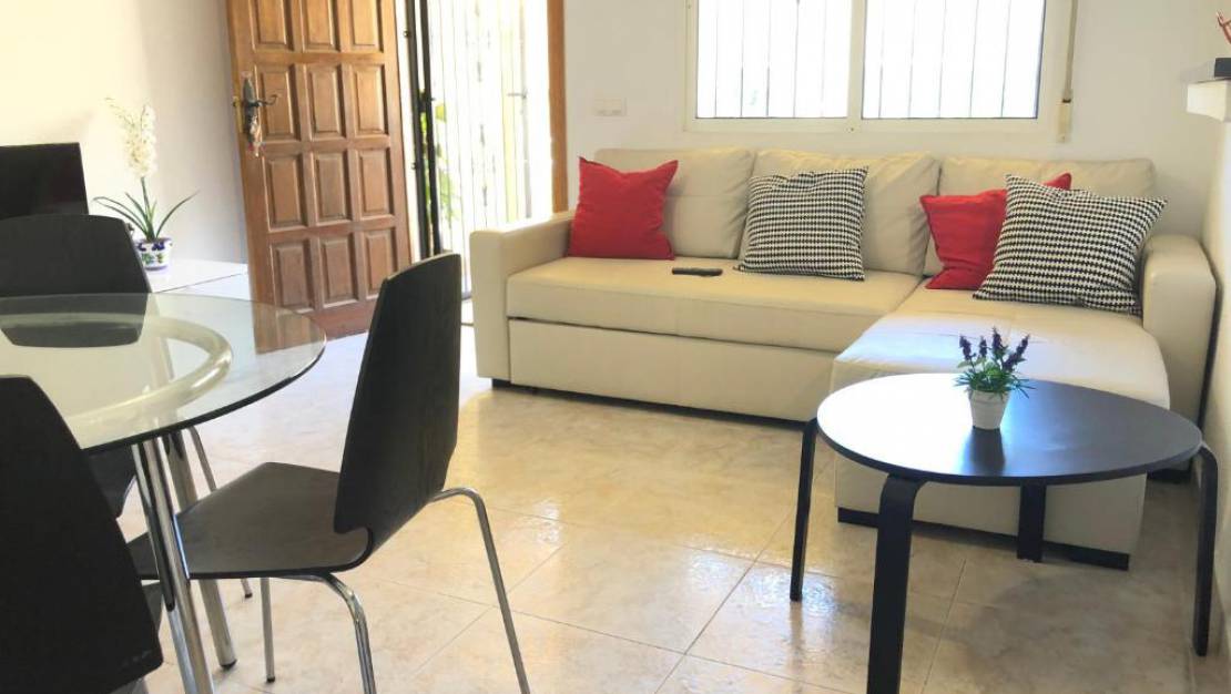 Sale - Apartment - Orihuela - Villamartin