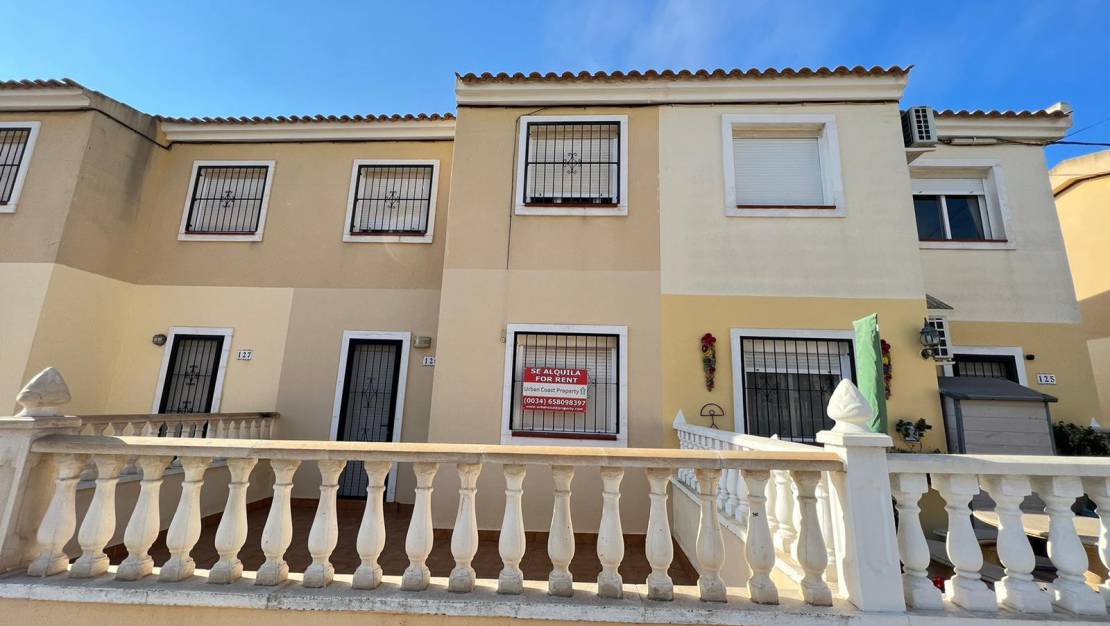 Sale - Apartment - Orihuela - Villamartin