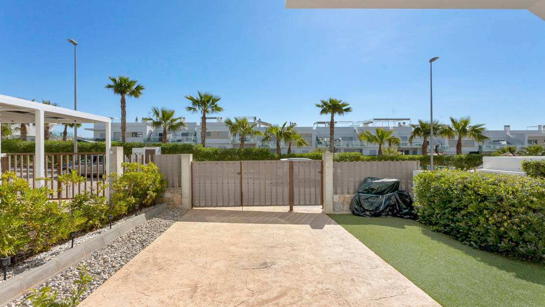 Sale - Apartment - Orihuela - Vistabella Golf