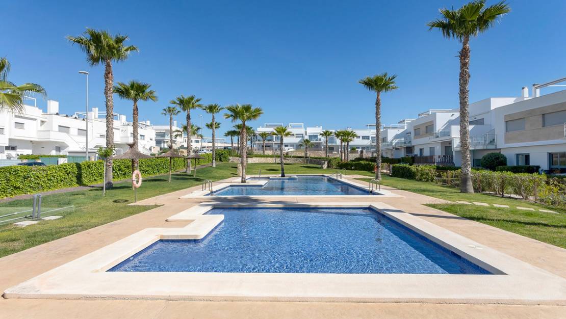 Sale - Apartment - Orihuela - Vistabella Golf