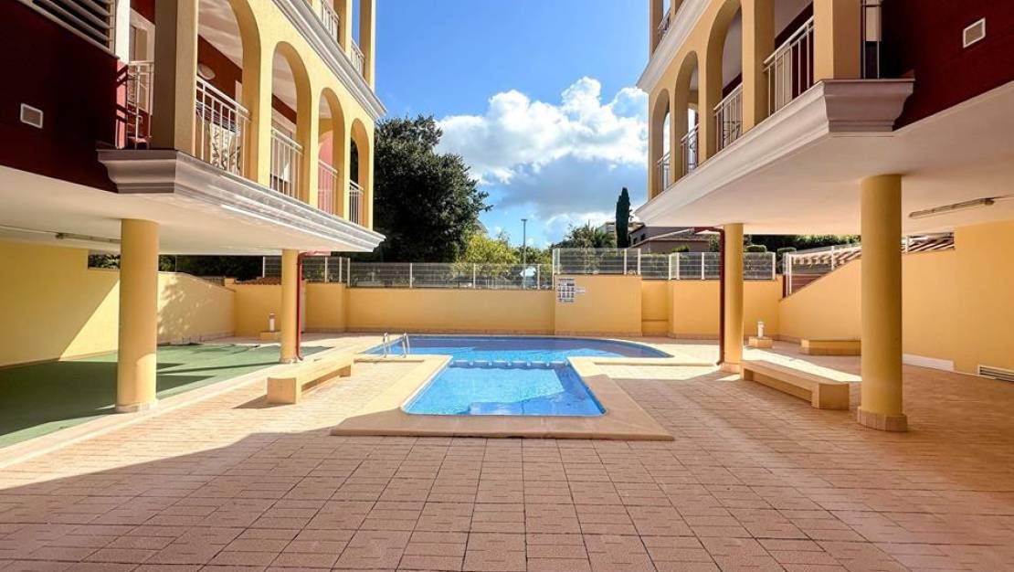 Sale - Apartment - Pedreguer - Pedreguer Centro