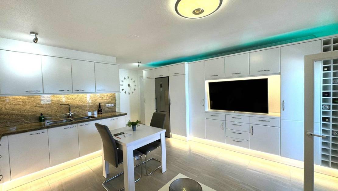 Sale - Apartment - Pilar de la Horadada - Pilar de la Horadada Centro