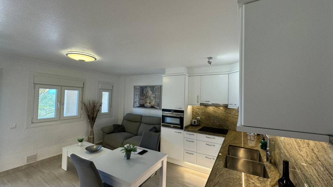 Sale - Apartment - Pilar de la Horadada - Pilar de la Horadada Centro